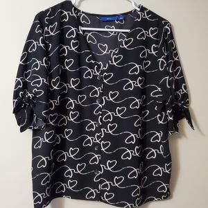 Apt 9 Black and White size L